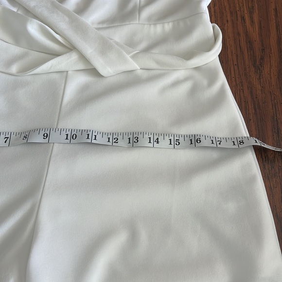 NWT She + Sky Women’s White Jumpsuit / Romper Size: M - Picture 7 of 10